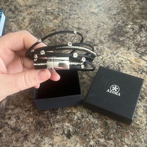 Azora bracelet 